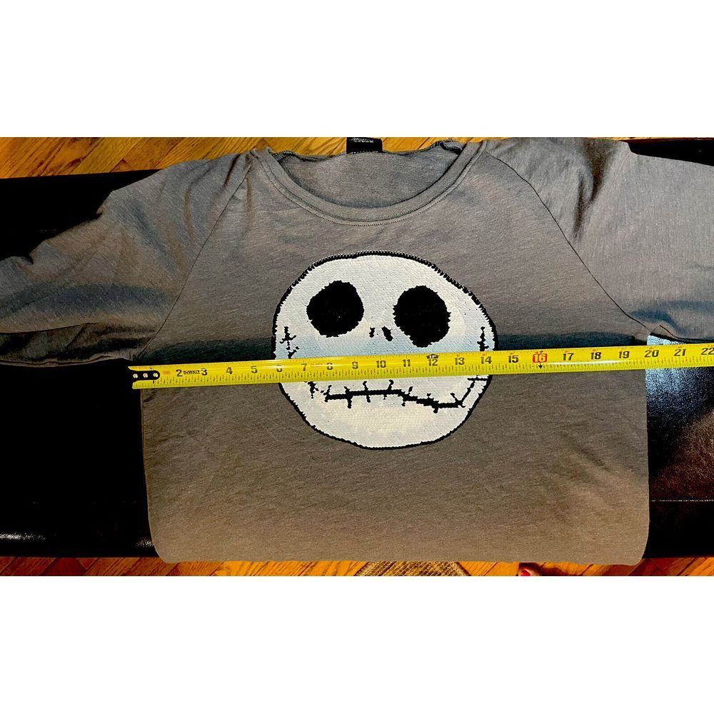 The Nightmare Before Christmas Women's Sz L‎ Sequin Jack Skellington Sweater - Picture 5 of 6